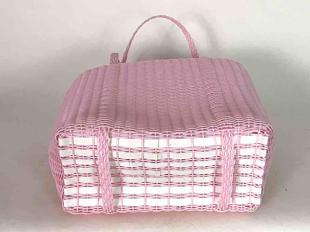 Medium Deep Woven Recyclyed Plastic High Capacity Handbag - El Salvador