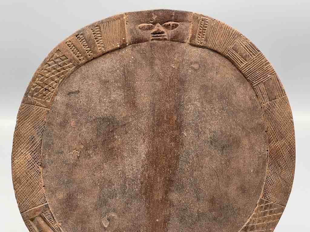Ifa divination plate – round