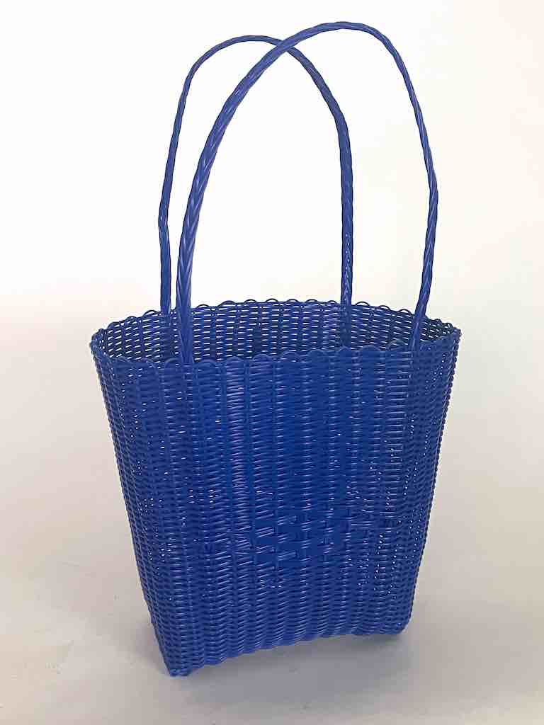 Small Deep Woven Recyclyed Plastic High Capacity Handbag - El Salvador