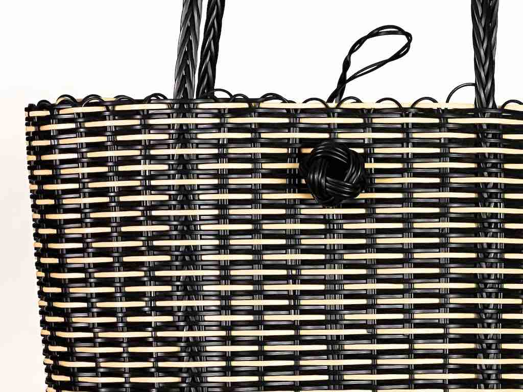 Deep Woven Recyclyed Plastic tote with closure - El Salvador