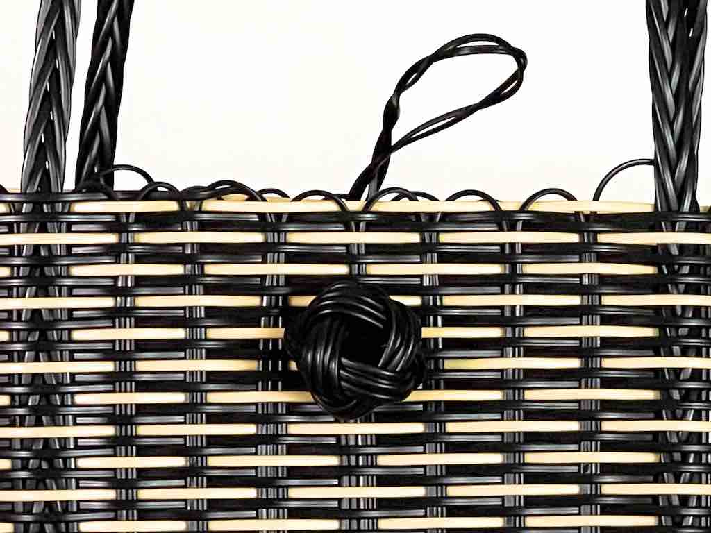Deep Woven Recyclyed Plastic tote with closure - El Salvador
