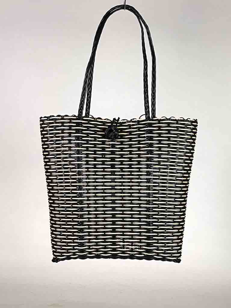 Deep Woven Recyclyed Plastic tote with closure - El Salvador