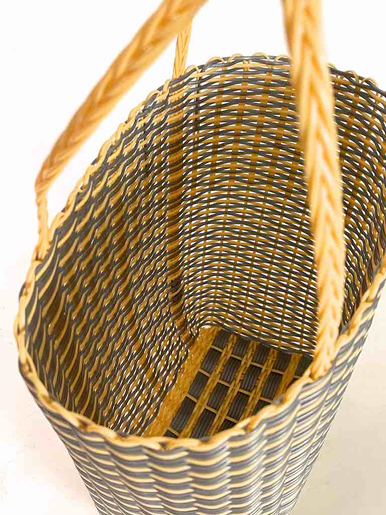 Small Deep Woven Recyclyed Plastic High Capacity Handbag - El Salvador