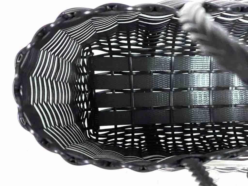 Deep Woven Recyclyed Plastic tote with closure - El Salvador