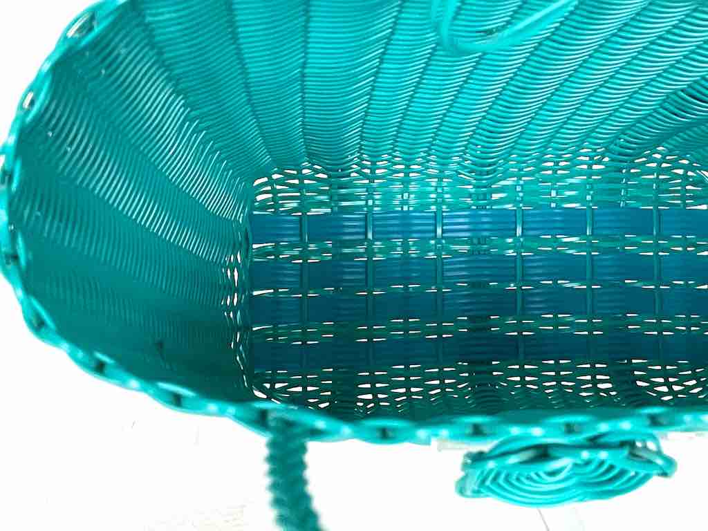 Deep Woven Recyclyed Plastic tote with closure - El Salvador