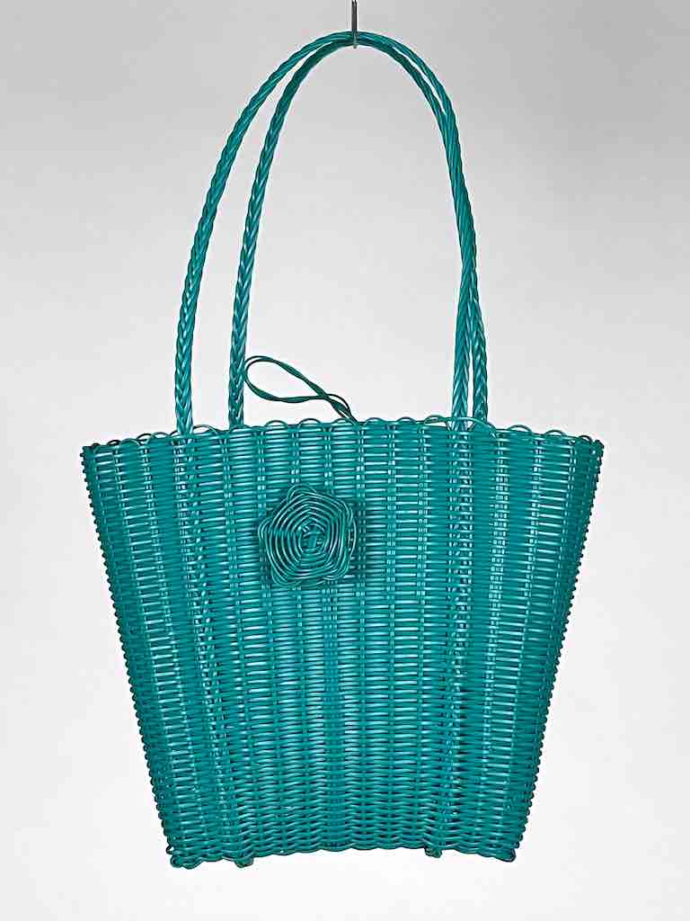 Deep Woven Recyclyed Plastic tote with closure - El Salvador