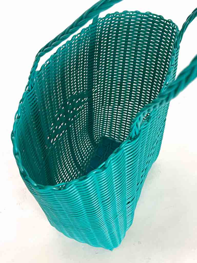 Small Deep Woven Recyclyed Plastic High Capacity Handbag - El Salvador