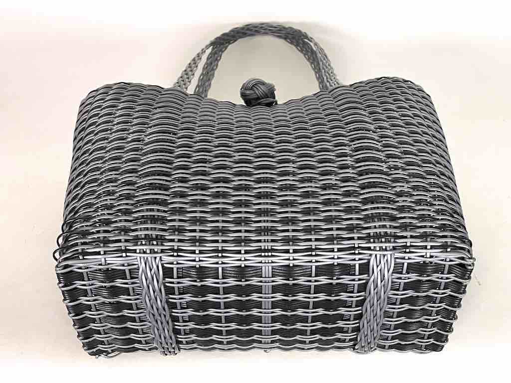 Deep Woven Recyclyed Plastic tote with closure - El Salvador