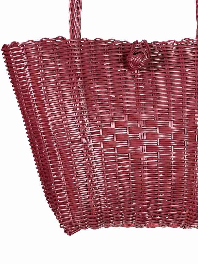 Deep Woven Recyclyed Plastic tote with closure - El Salvador