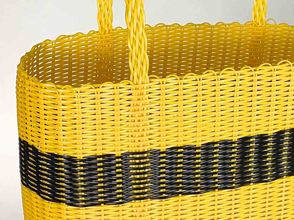Medium Deep Woven Recyclyed Plastic High Capacity Handbag - El Salvador