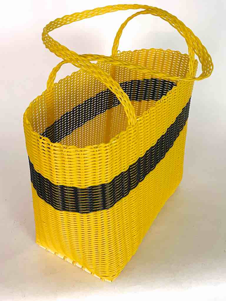 Medium Deep Woven Recyclyed Plastic High Capacity Handbag - El Salvador