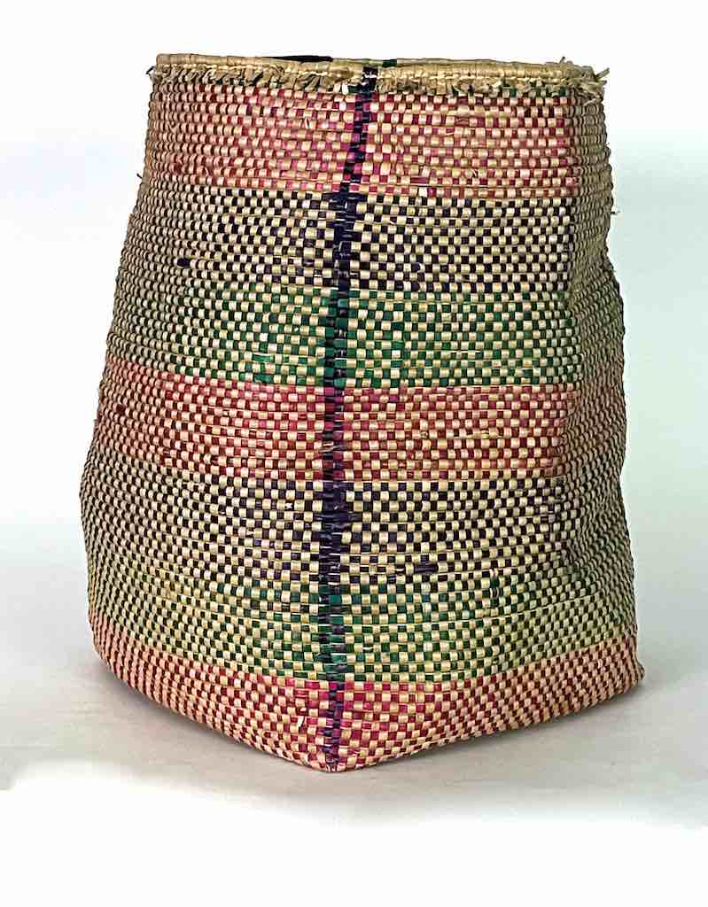 Deep Vintage Flexible Swampgrass Basket, Cloth Accent - Benin