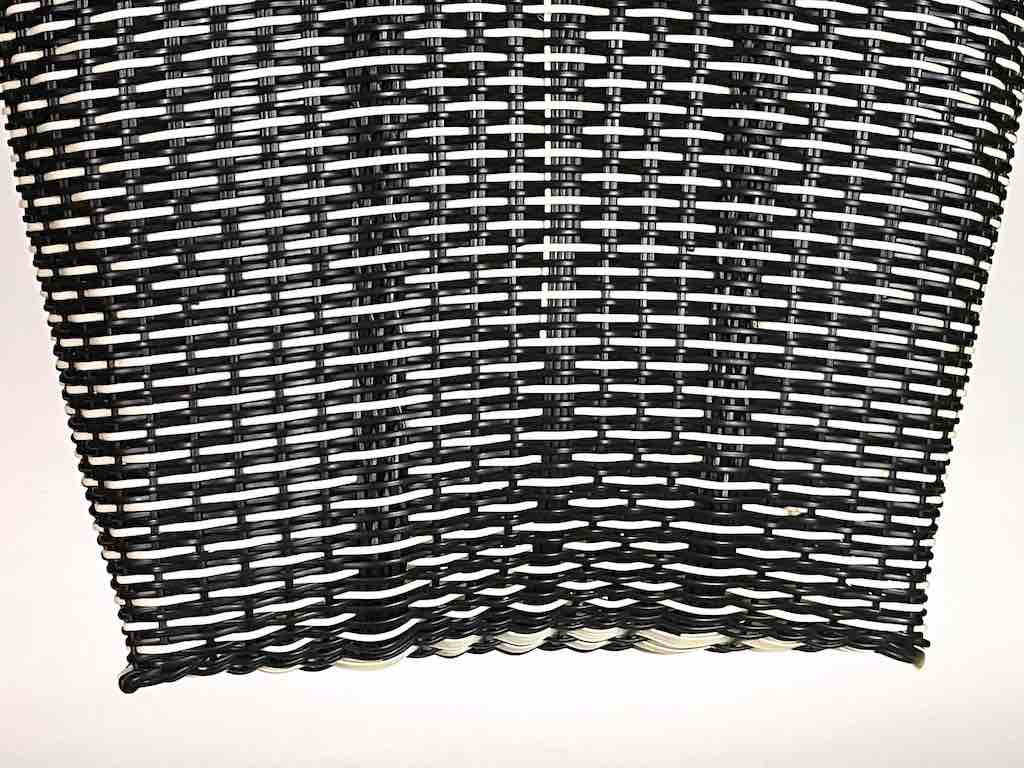 Deep Woven Recyclyed Plastic tote with closure - El Salvador