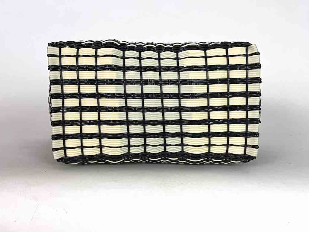 Deep Woven Recyclyed Plastic tote with closure - El Salvador
