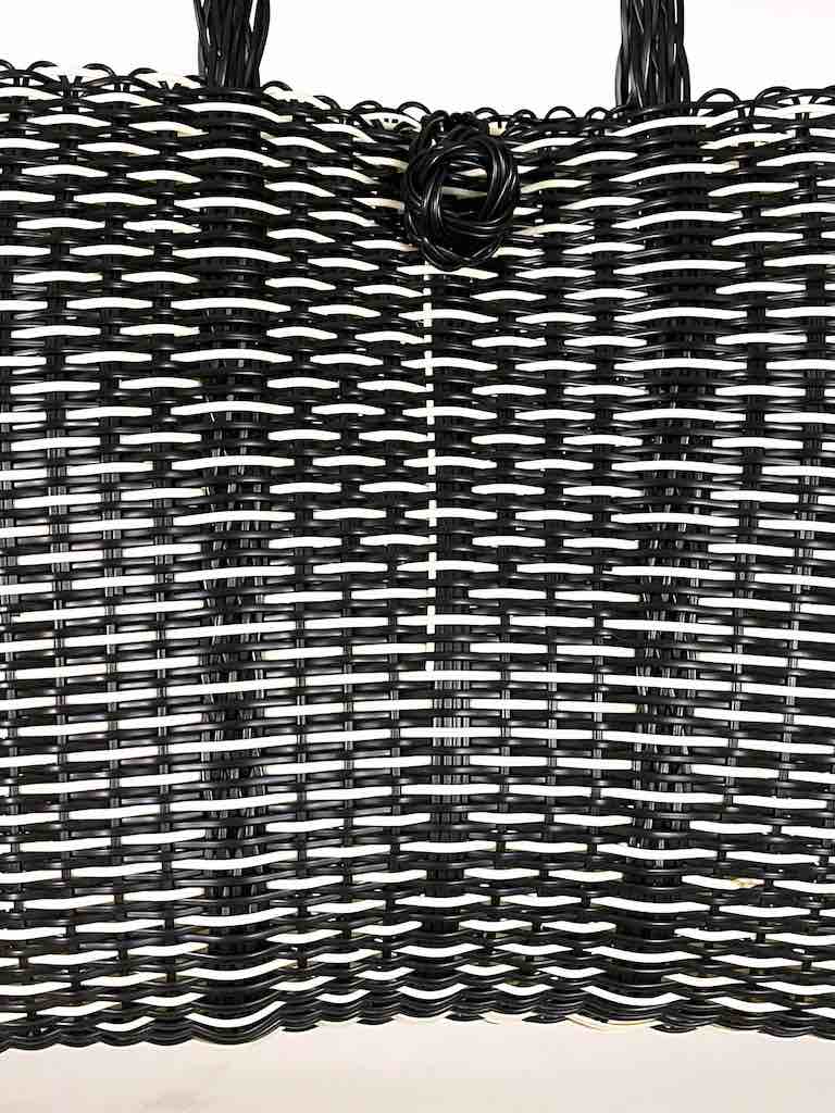 Deep Woven Recyclyed Plastic tote with closure - El Salvador