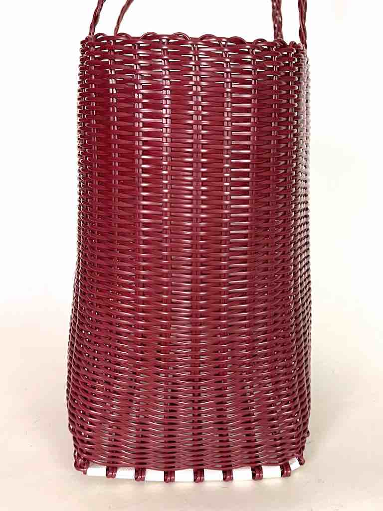 Medium Deep Woven Recyclyed Plastic High Capacity Handbag - El Salvador