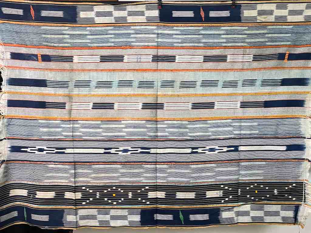 Vintage Baule African Cloth Textile "Wrapper" | 53" x 39"