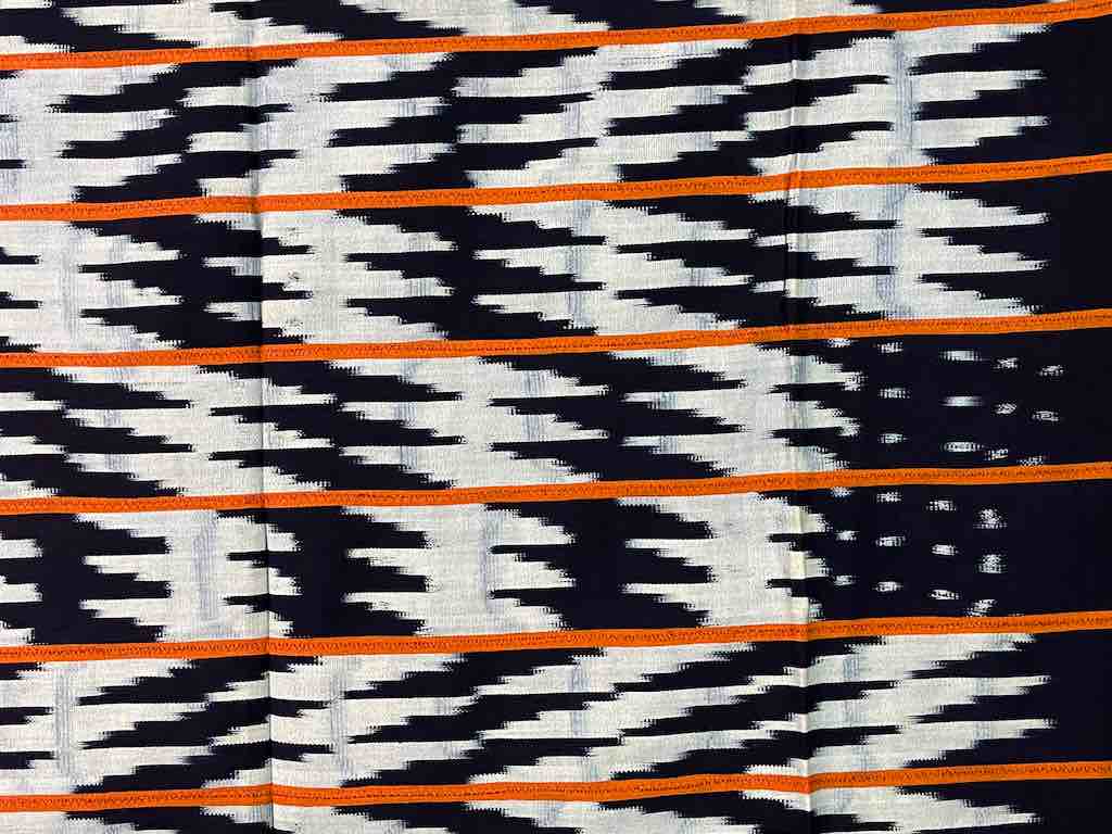 Baule African Cloth Textile "Wrapper" | 61 x 41"