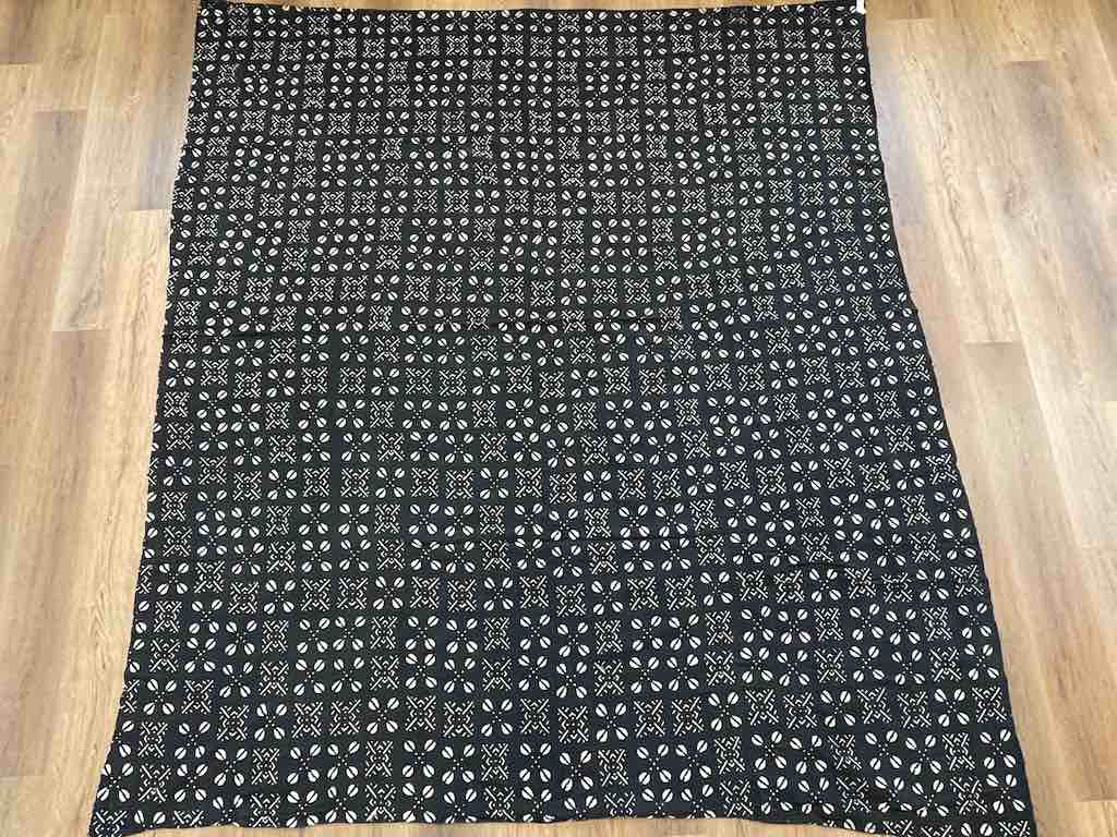 XL Bedspread Contemporary Batik Mudcloth Mali African Textile | 101 x 89"