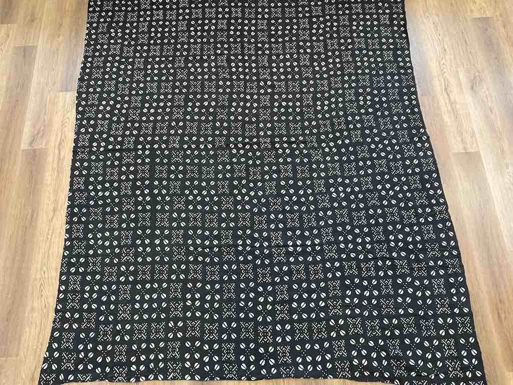 XL Bedspread Contemporary Batik Mudcloth Mali African Textile | 101 x 89"