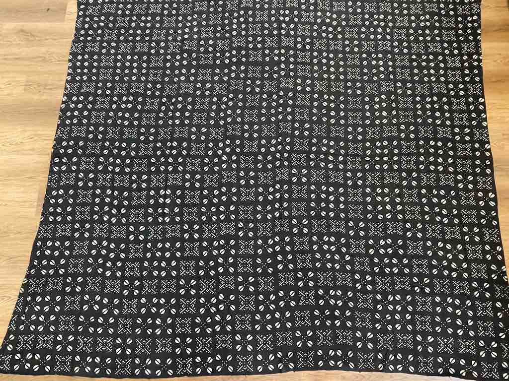 XL Bedspread Contemporary Batik Mudcloth Mali African Textile | 101 x 89"