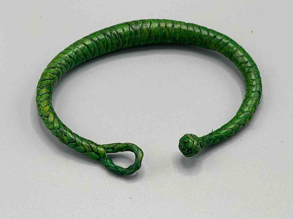 Tightly Woven Leather Solid Color Bracelet - Mali