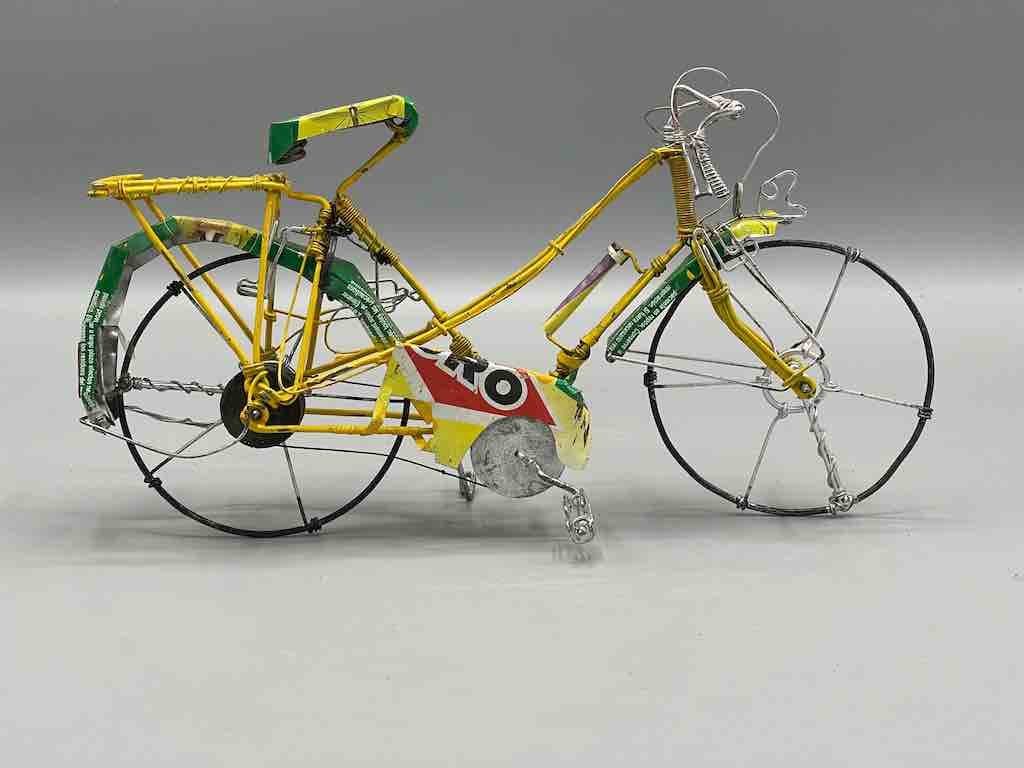 African Recycled Painted Wire Women's Bike - Burkina Faso