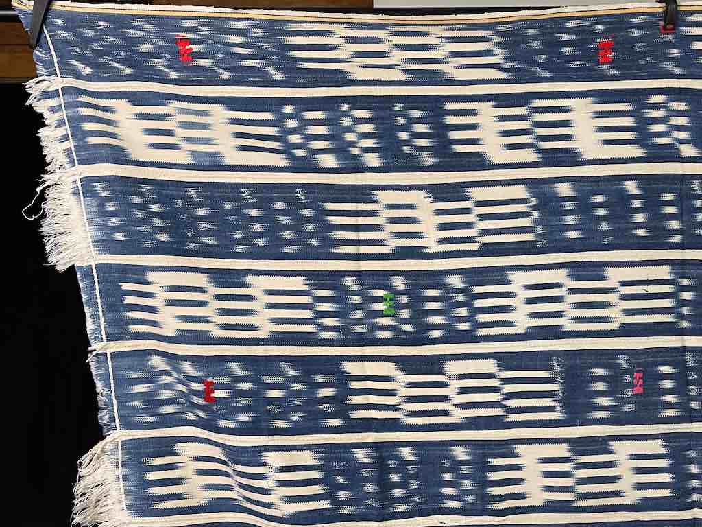 Vintage Baule African Cloth Textile "Wrapper" | 54" x 39"