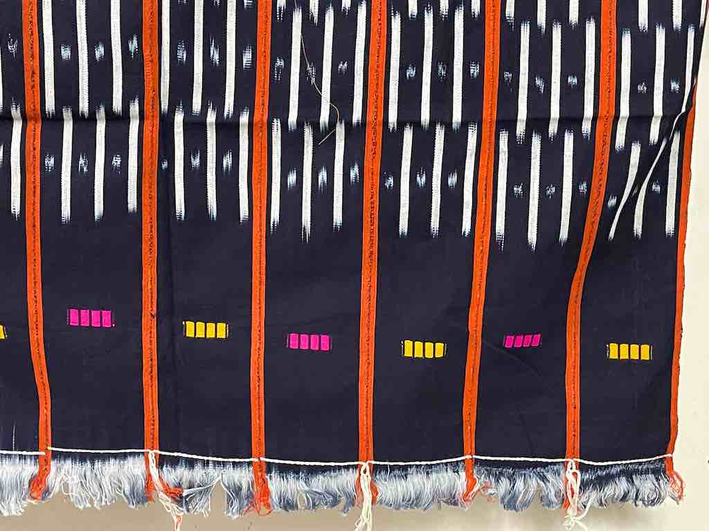Baule African Cloth Textile "Wrapper" | 60 x 45"