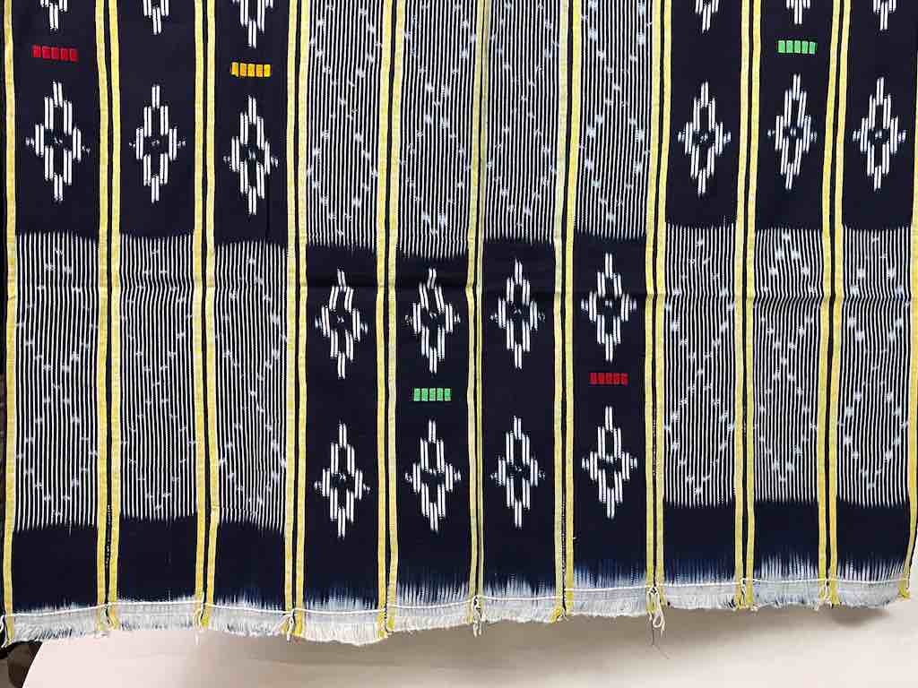 Baule African Cloth Textile "Wrapper" | 64 x 43"