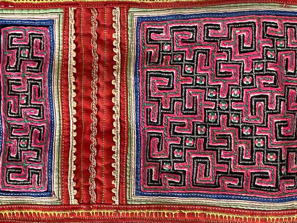 Small Hmong Tribal Vietnamese Vintage Cloth Panel