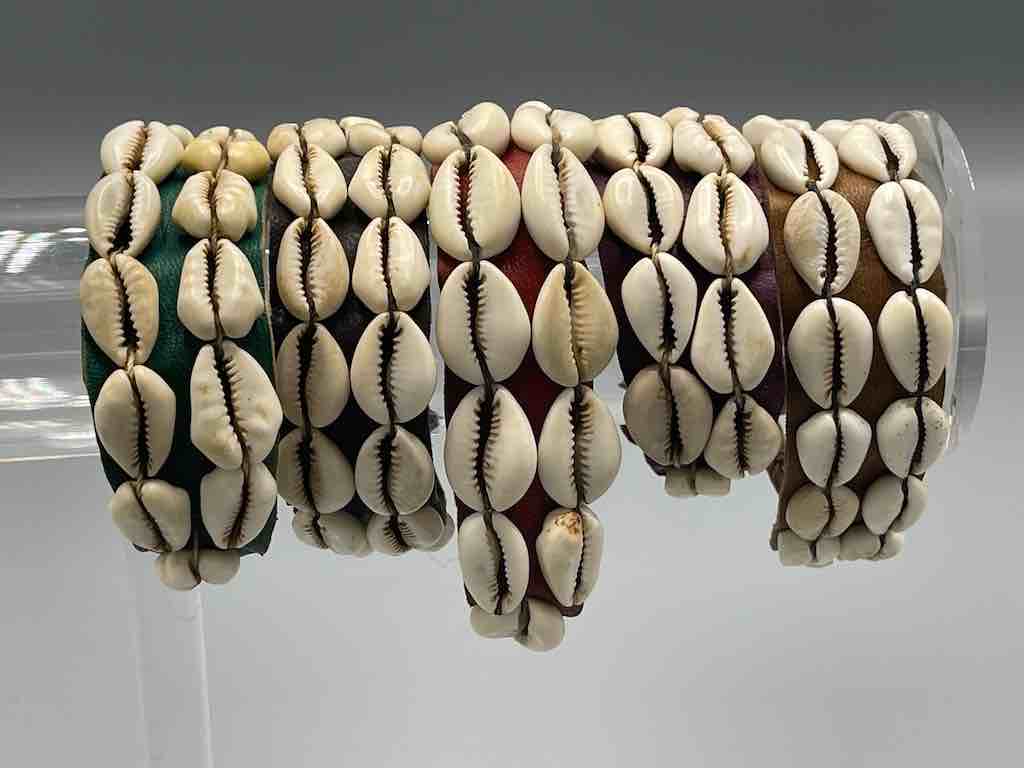Double Line Cowrie Shell Solid Color Leather Clasp Bracelet - 5 Colors