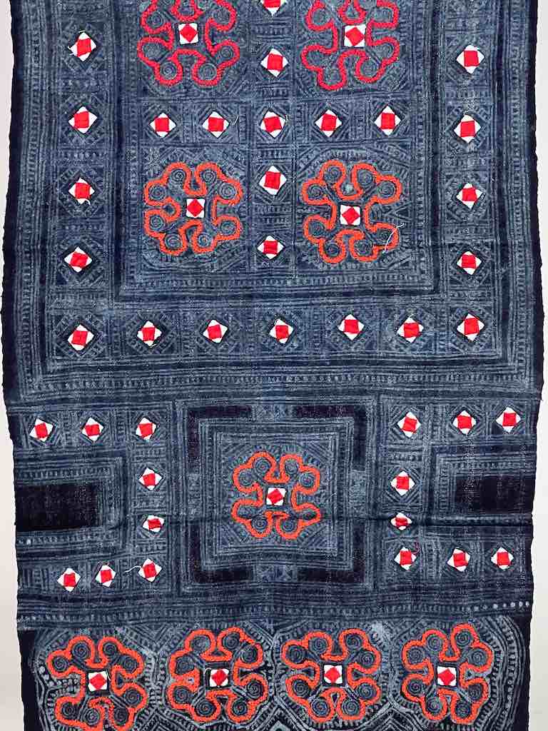 Hmong Tribal Vietnamese Vintage Cloth