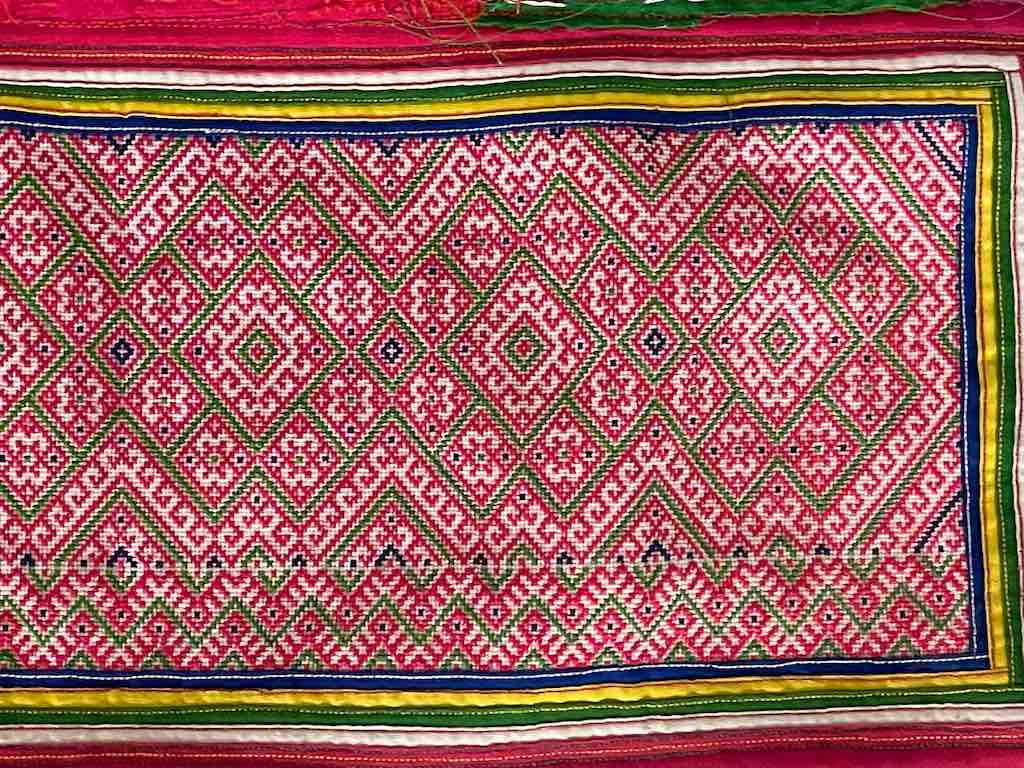 Small Hmong Tribal Vietnamese Vintage Cloth Panel