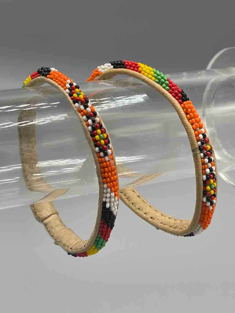 Multi-color narrow fine beaded leather bracelet - Mauritania