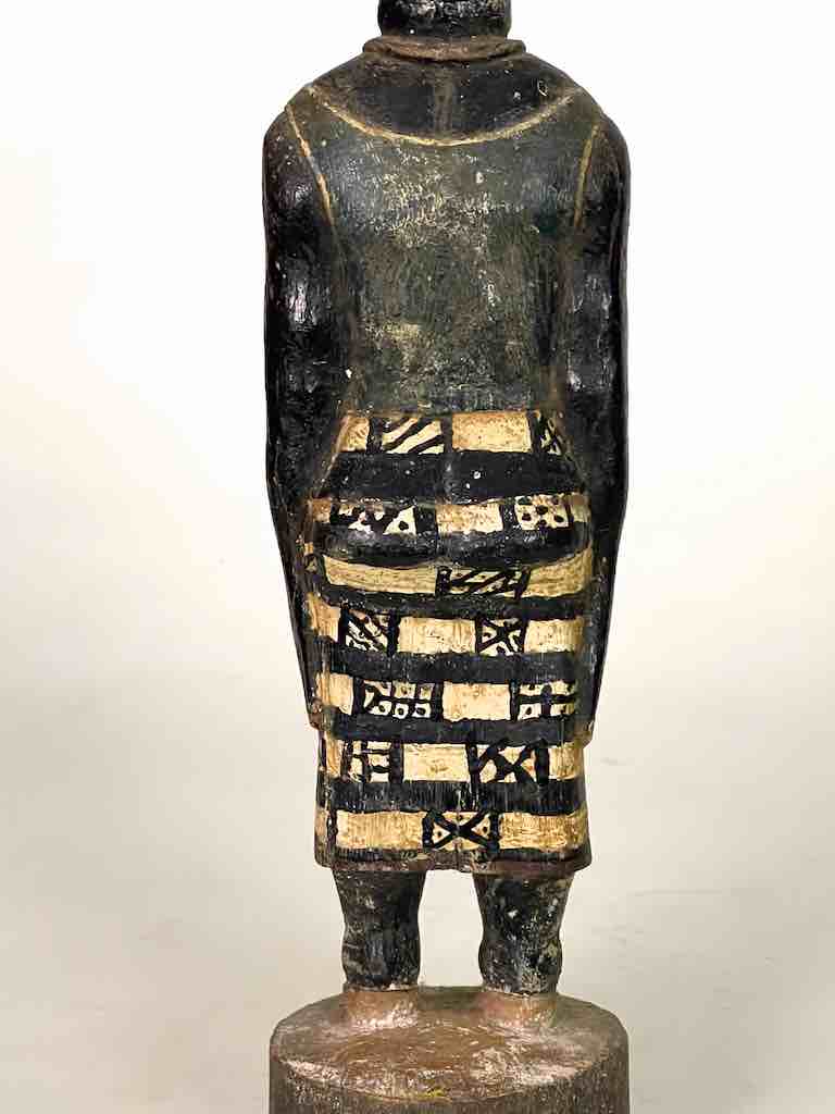 Baule Vintage Female Spirit Mate Figure | 12"