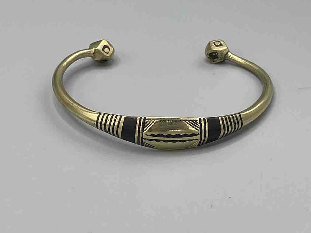 Tuareg Wide Multiple Inlay Etched Brass Bracelet