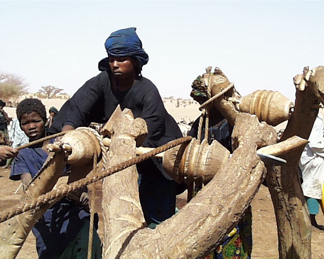 Old Saharan Africa Deep Well Pulley Decor