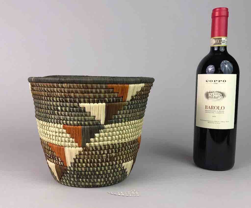 6 x 8” Medium flared-top Batwa basket