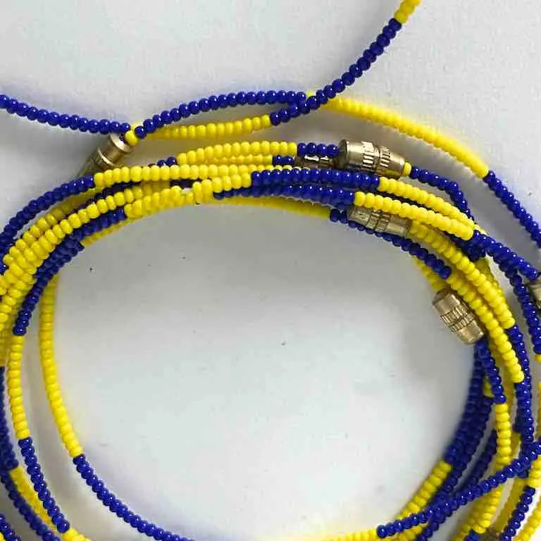 Single strand, 2- color tiny bead bracelet