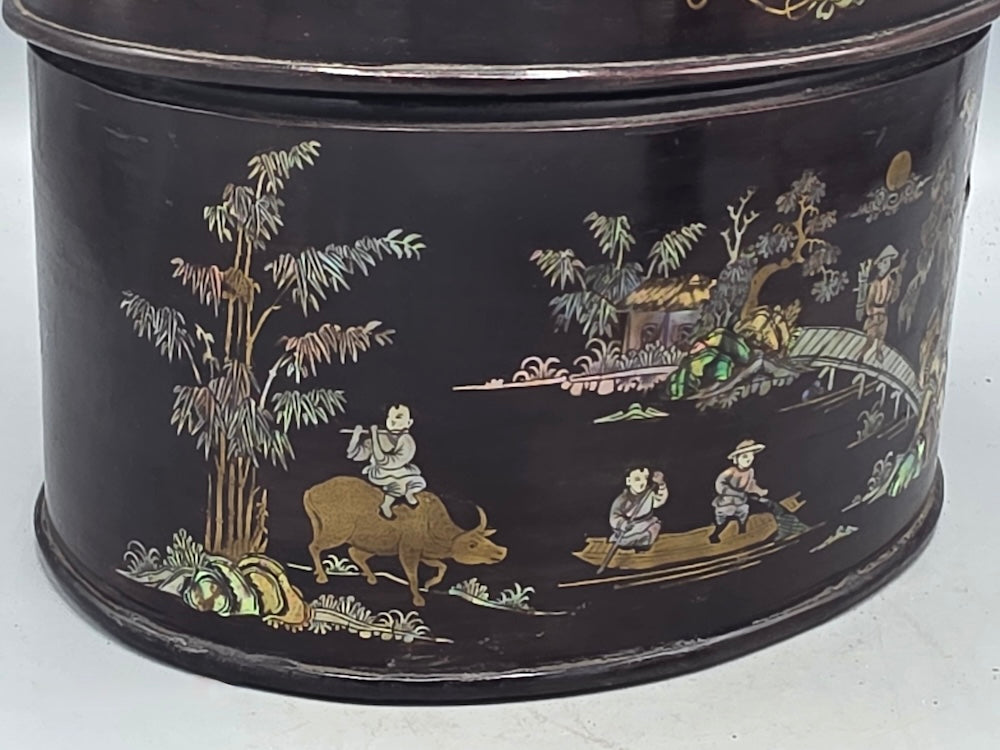 Vintage Oval Vietnamese Mother of Pearl Inlaid Jewelry Box