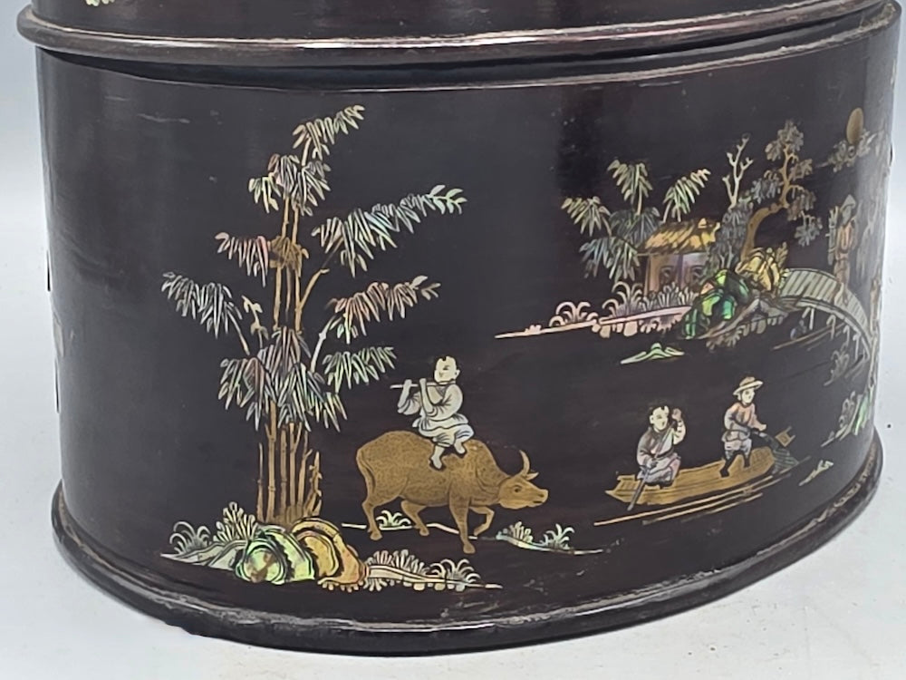 Vintage Oval Vietnamese Mother of Pearl Inlaid Jewelry Box