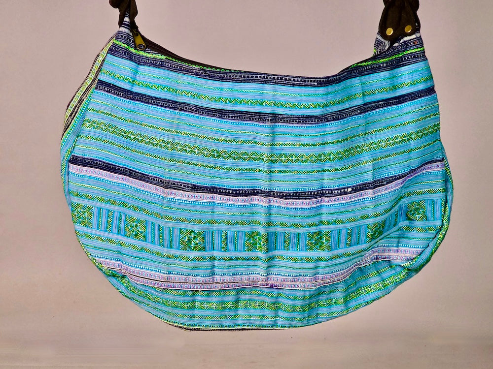 Spacious Handbag made of Vintage Hmong Turquoise Tribal Vietnamese Cloth - Niger Bend