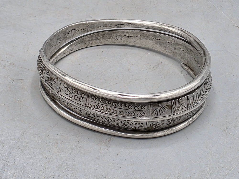Chinese Ethnic Minority Silver Bracelet - Yunnan Province
