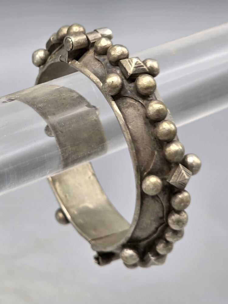 Antique Mauritanian Silver Hinged Bracelet - Saharan Jewelry