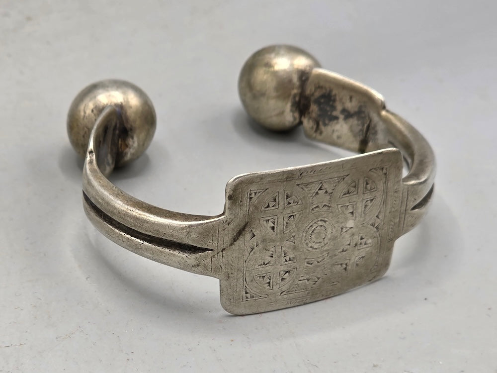 Antique Mauritanian Silver Khalkhal Anklet - Hand-engraved Saharan Jewelry