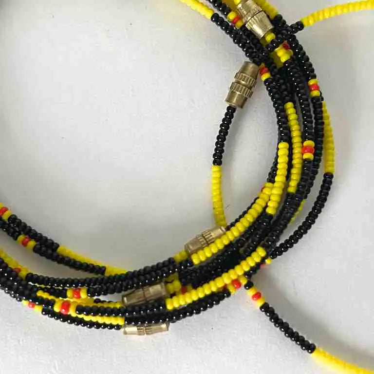 Single strand, 2- color tiny bead bracelet