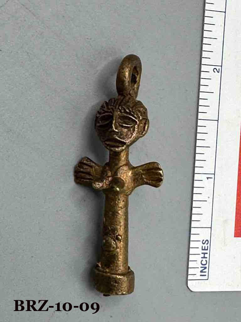 Small Brass Akwaba Woman Pendant - Ghana