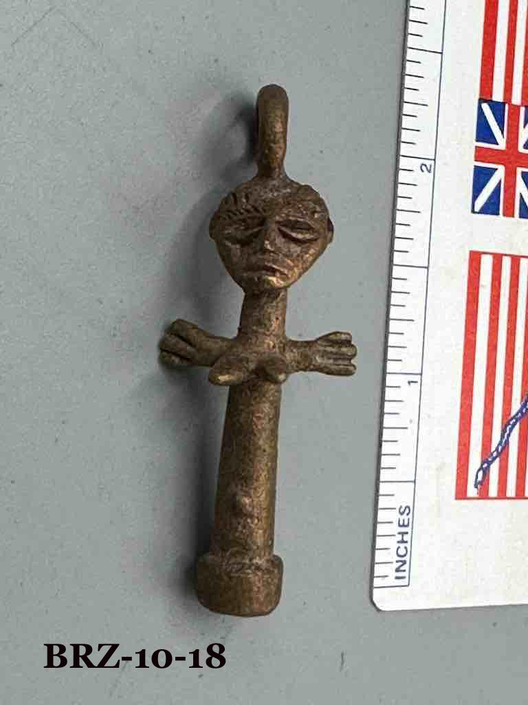 Small Brass Akwaba Woman Pendant - Ghana