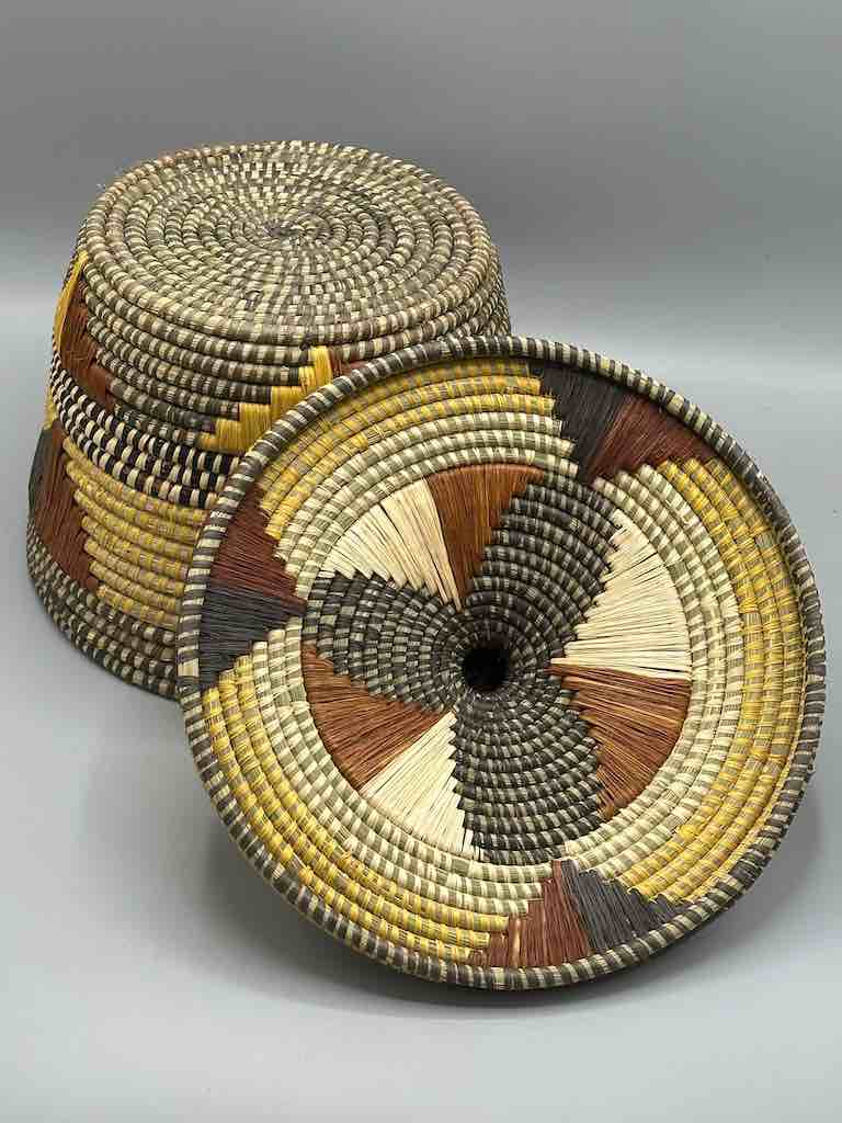 Large Covered Batwa Raffia Basket - Uganda